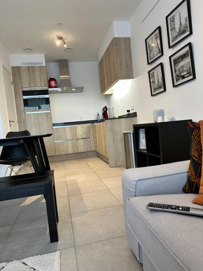Canal View One Bedroom Flat Brussels Exterior photo